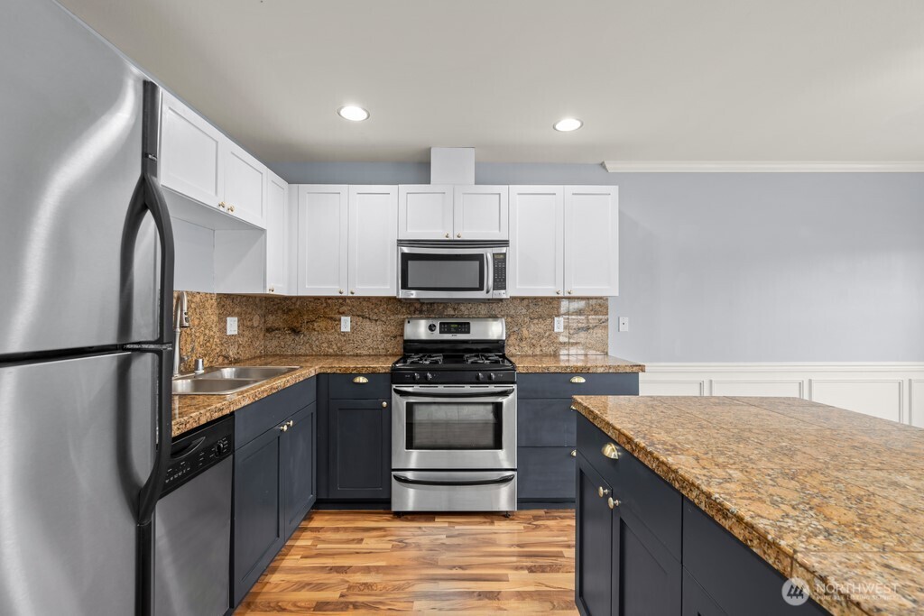 10549 Stone Ave N #303, Seattle, WA 98133