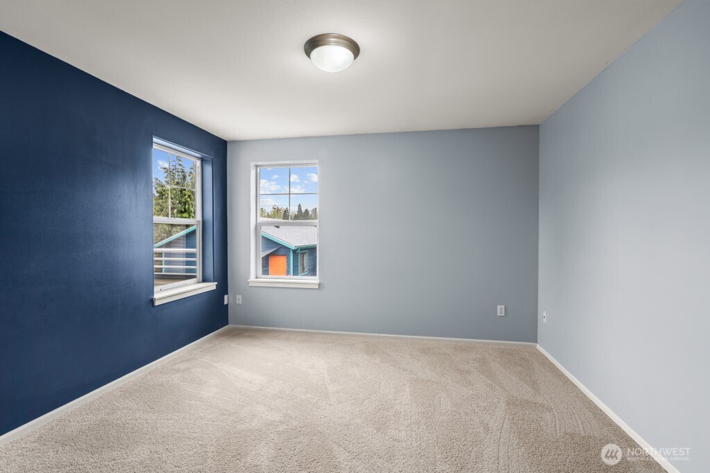 10549 Stone Ave N #303, Seattle, WA 98133