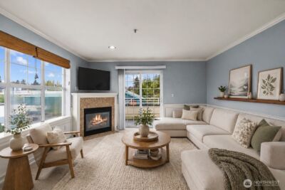 10549 Stone Ave N #303, Seattle, WA 98133 - Photo 4