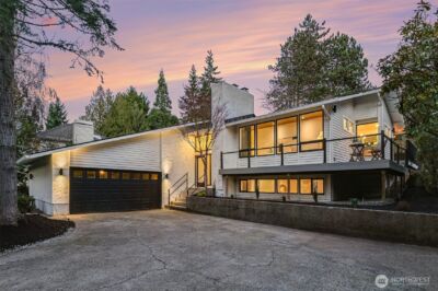 6560 W Mercer Way , Mercer Island, WA 98040 - Photo 2