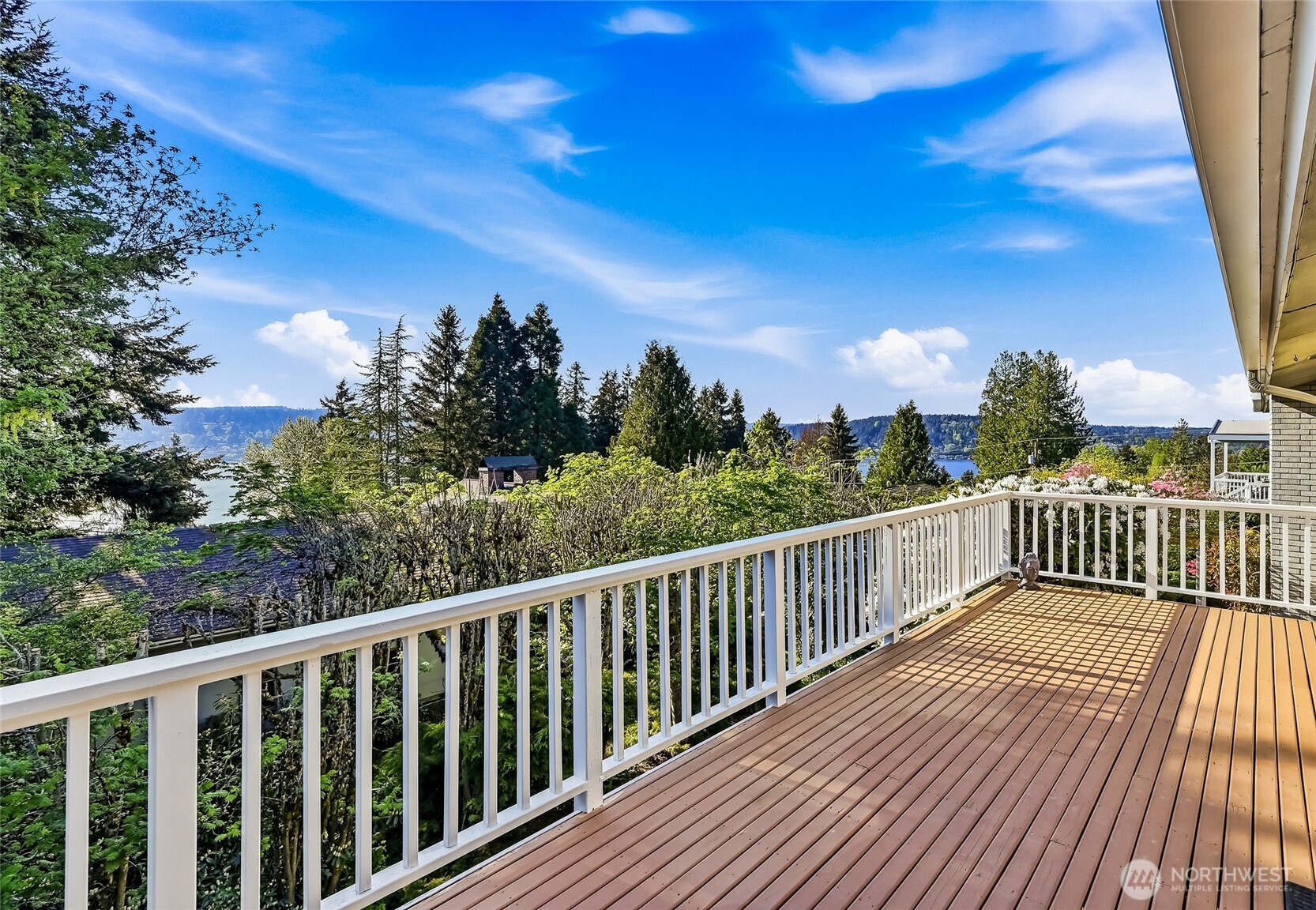 15419 62nd Avenue NE, Kenmore, WA 98028