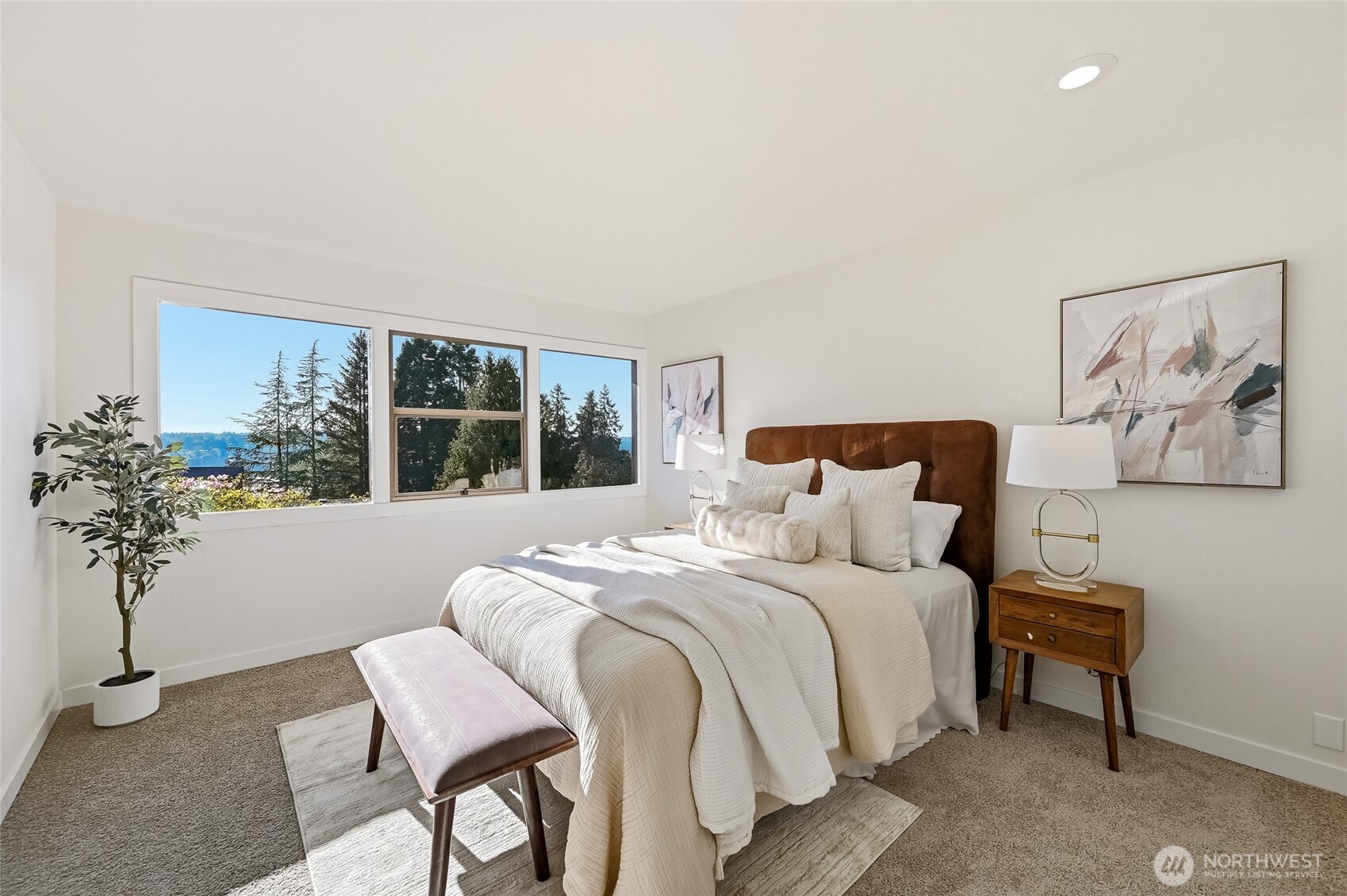 15419 62nd Avenue NE, Kenmore, WA 98028
