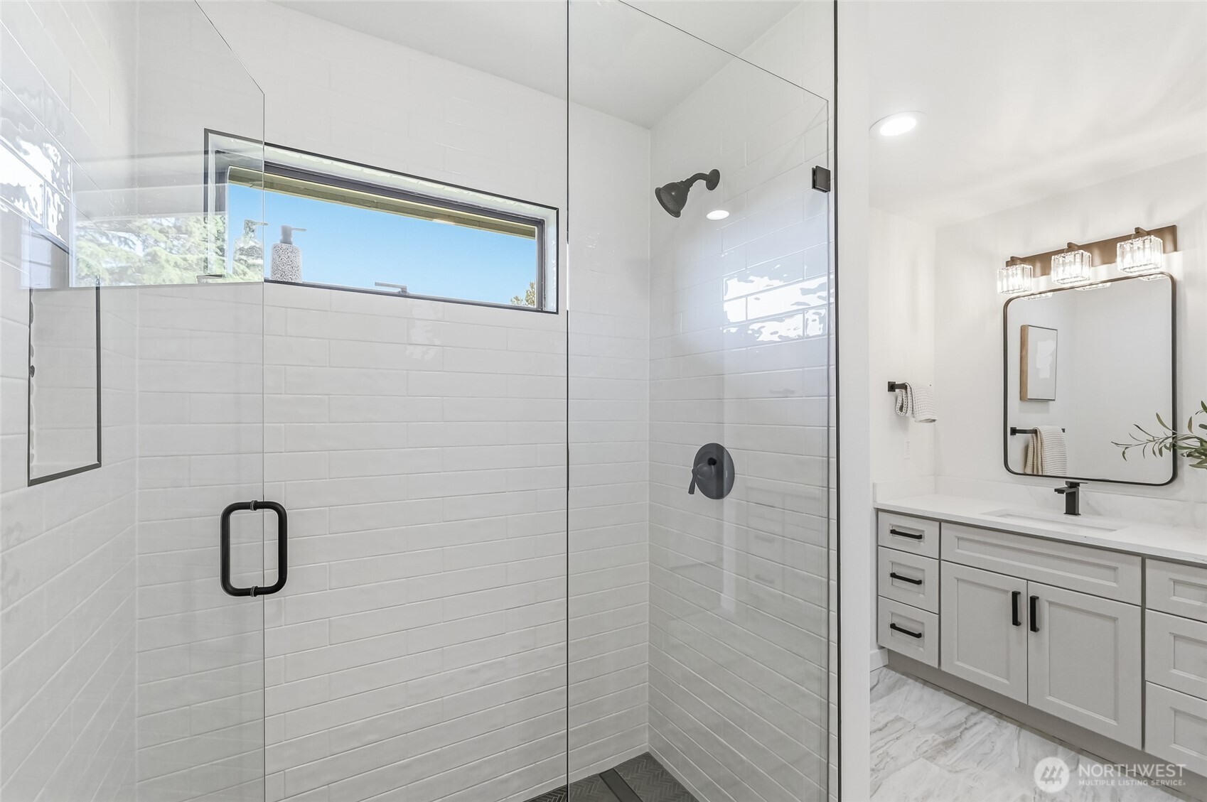 15419 62nd Avenue NE, Kenmore, WA 98028