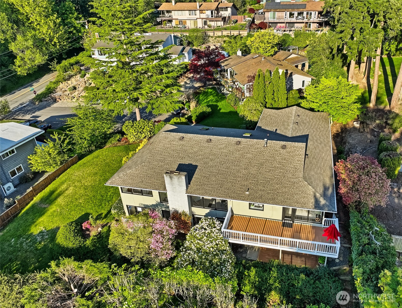 15419 62nd Avenue NE, Kenmore, WA 98028