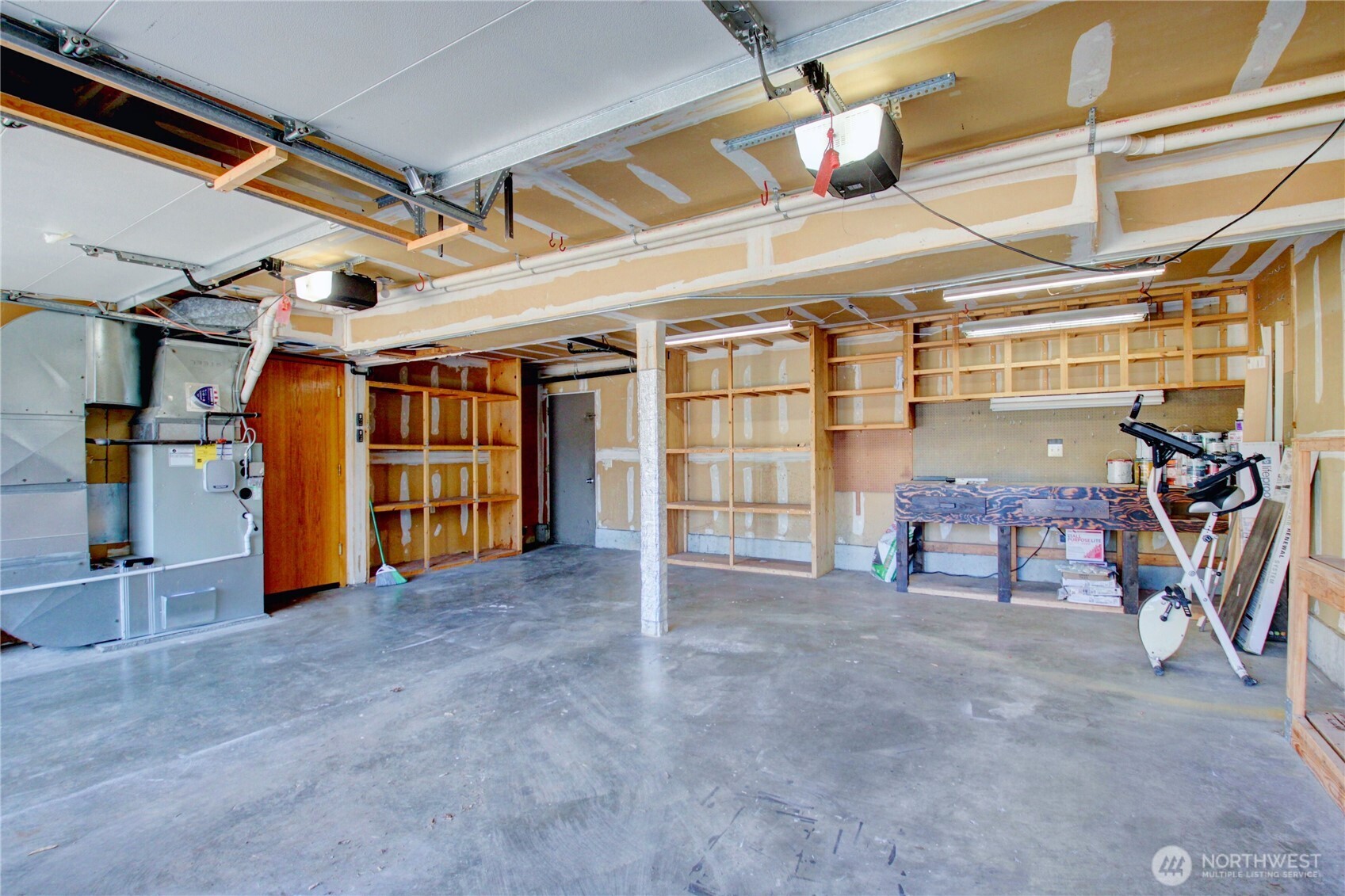 1120 SW 8th Avenue , Oak Harbor, WA 98277