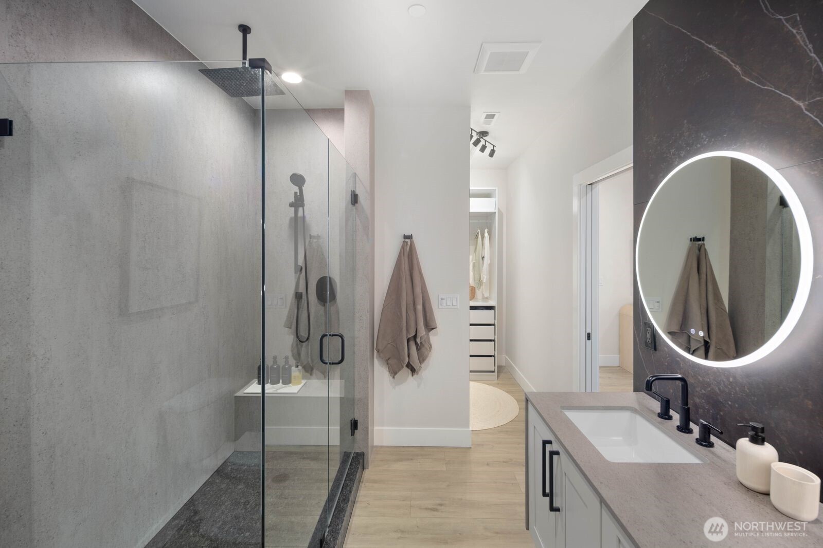 15218 50th Place W #B, Edmonds, WA 98026