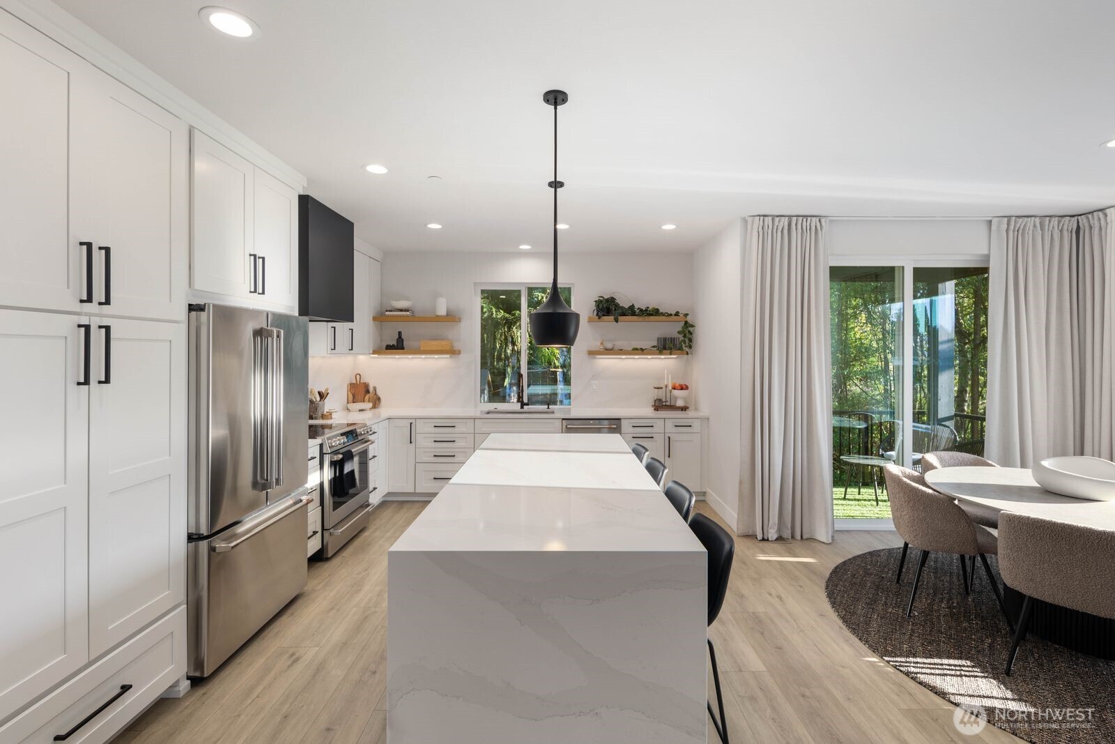 15218 50th Place W #B, Edmonds, WA 98026