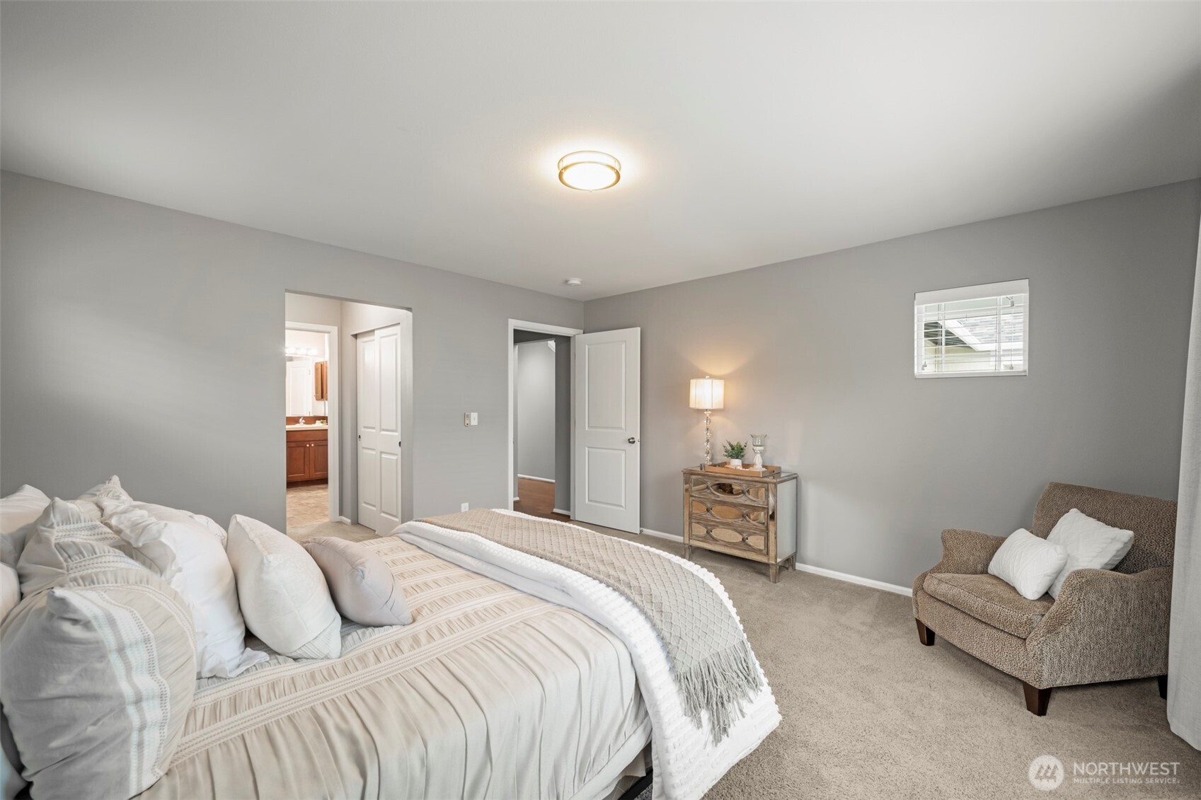 11261 241st Place NE #86, Redmond, WA 98053