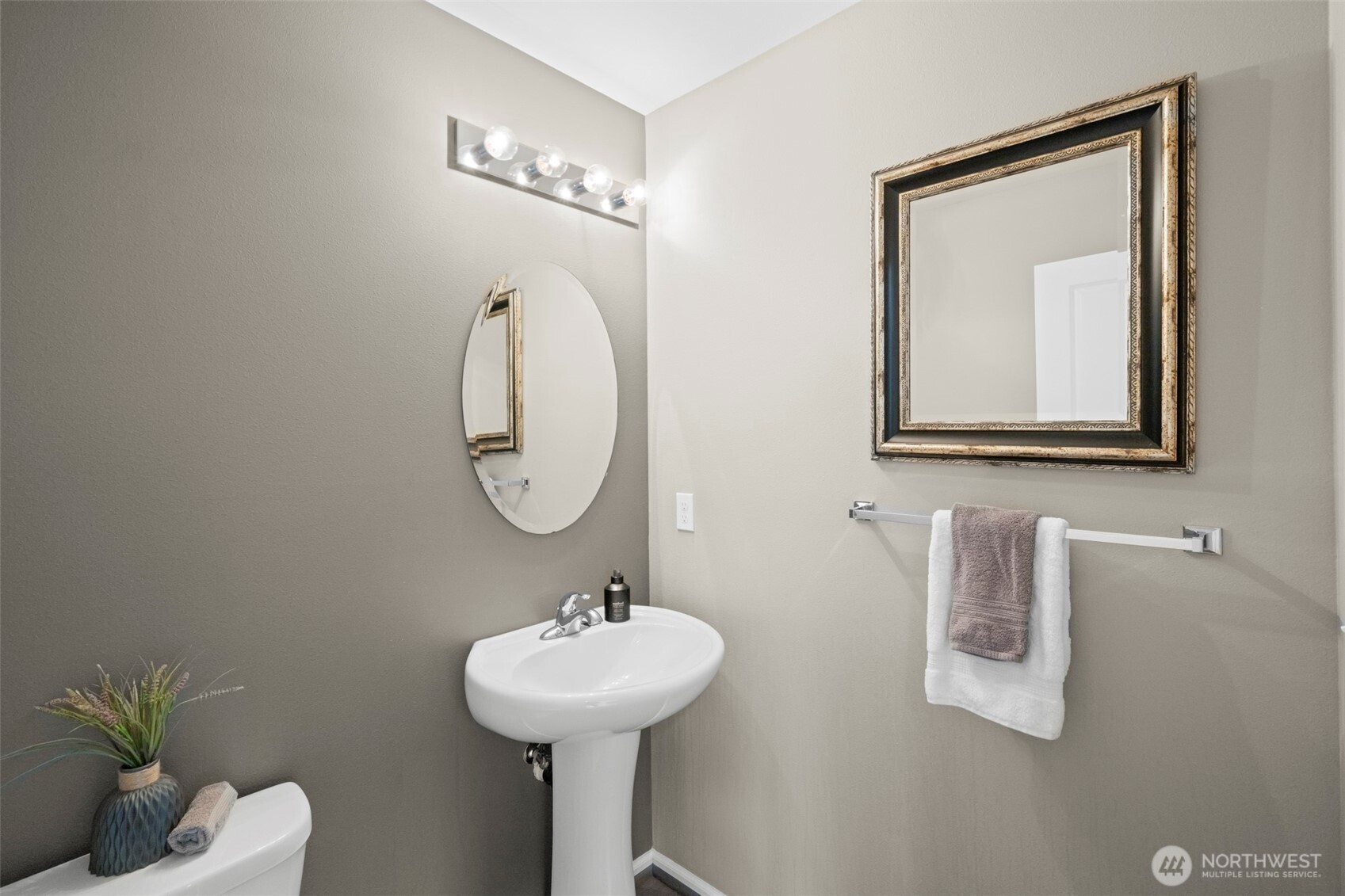11261 241st Place NE #86, Redmond, WA 98053
