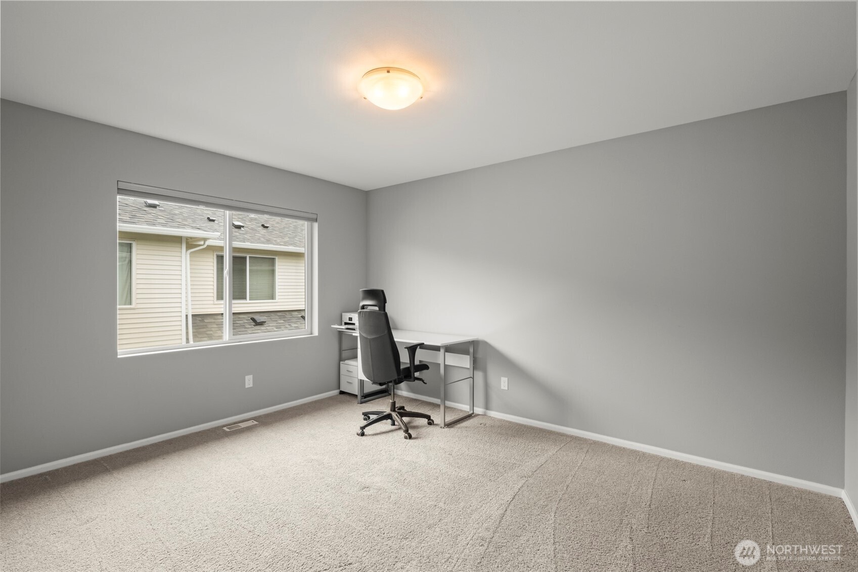 11261 241st Place NE #86, Redmond, WA 98053