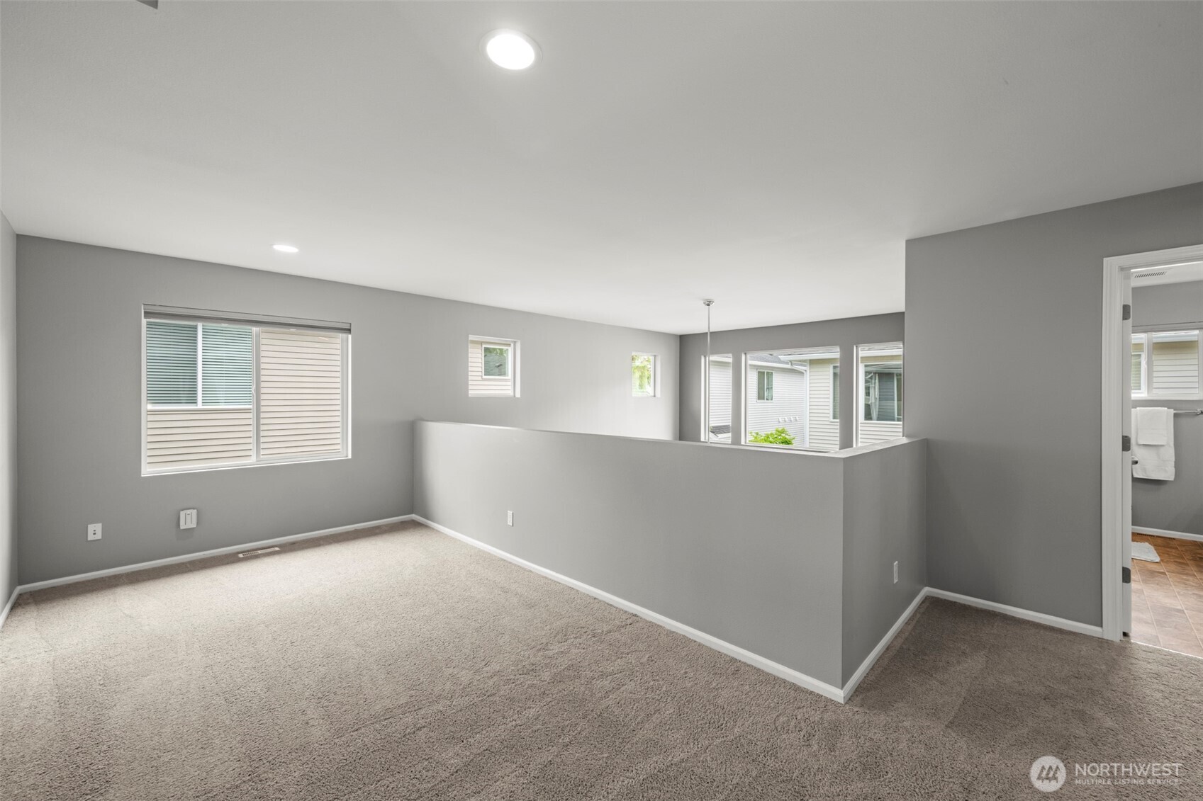 11261 241st Place NE #86, Redmond, WA 98053
