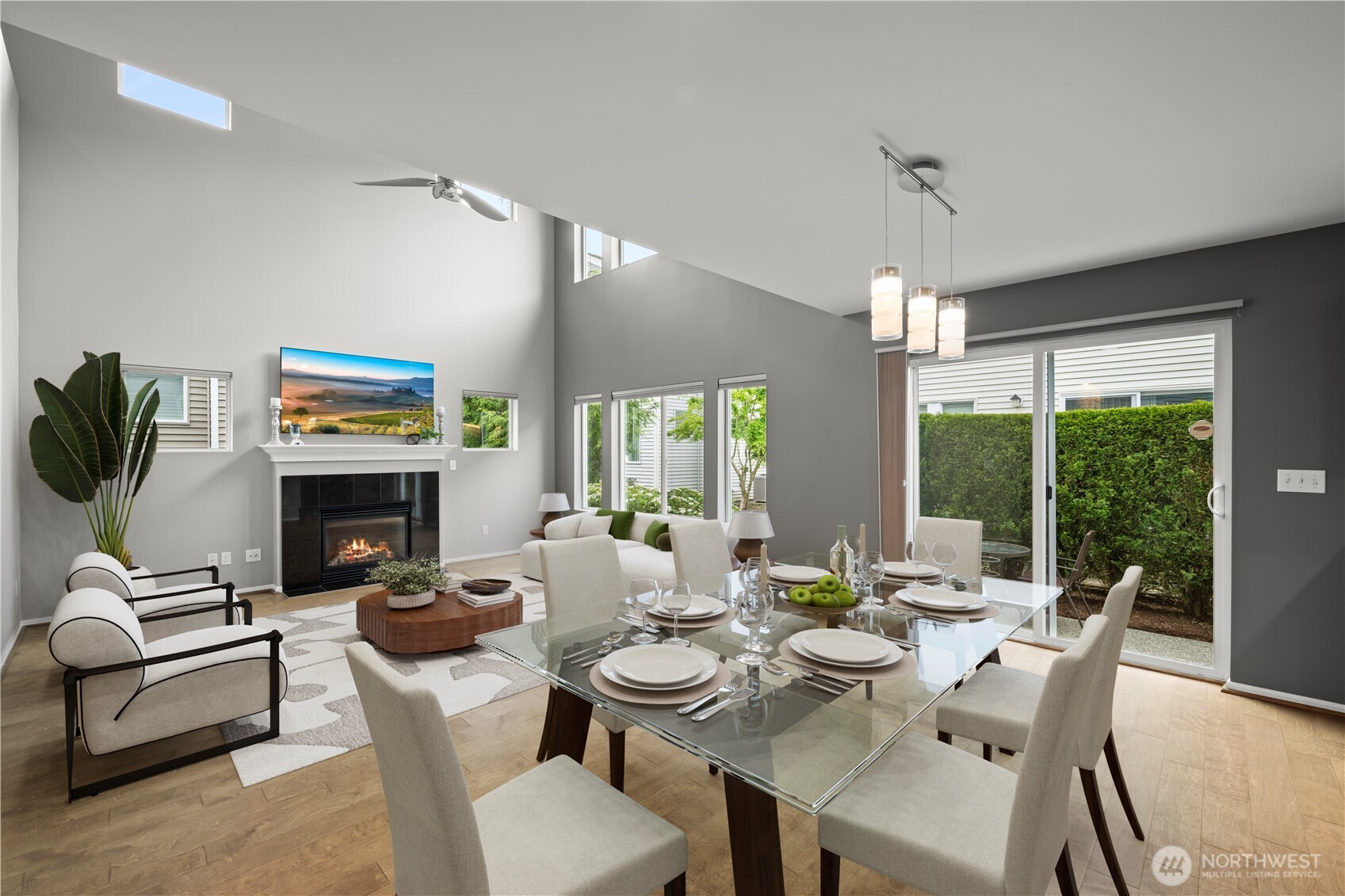 11261 241st Place NE #86, Redmond, WA 98053