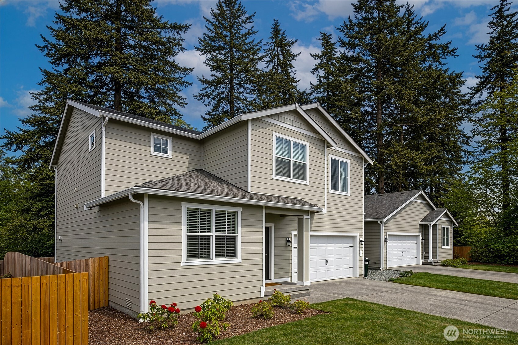 8723 13th Court E, Tacoma, WA 98445