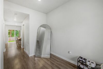 8723 13th Court E, Tacoma, WA 98445 - Photo 12