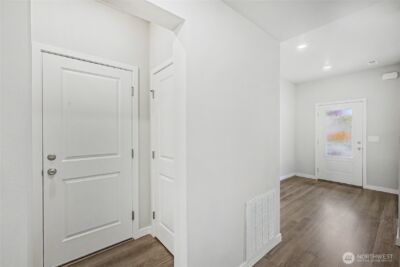 8723 13th Court E, Tacoma, WA 98445 - Photo 15