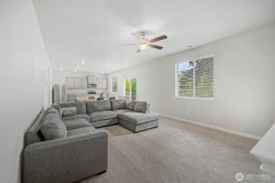 8723 13th Court E, Tacoma, WA 98445 - Photo 10
