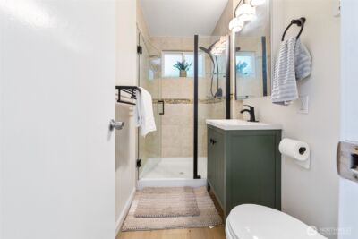 839 NE 200th Street , Shoreline, WA 98155 - Photo 20