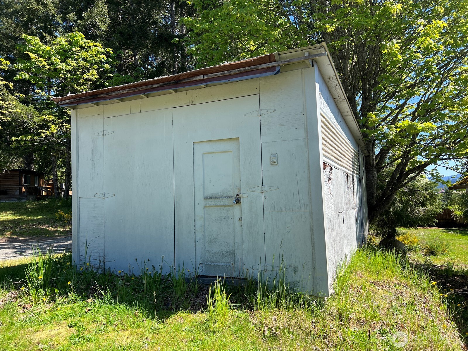 309885 Highway 101 , Brinnon, WA 98320