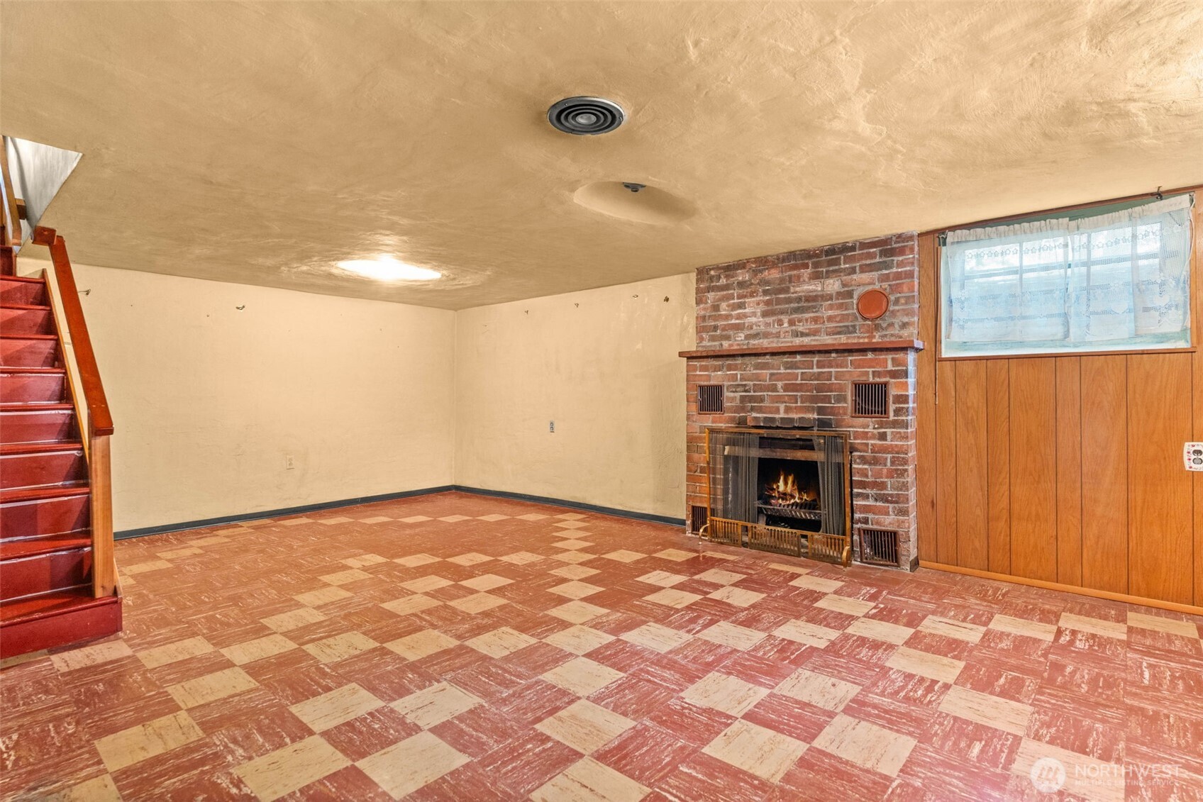 15202 Washington Avenue SW, Lakewood, WA 98498