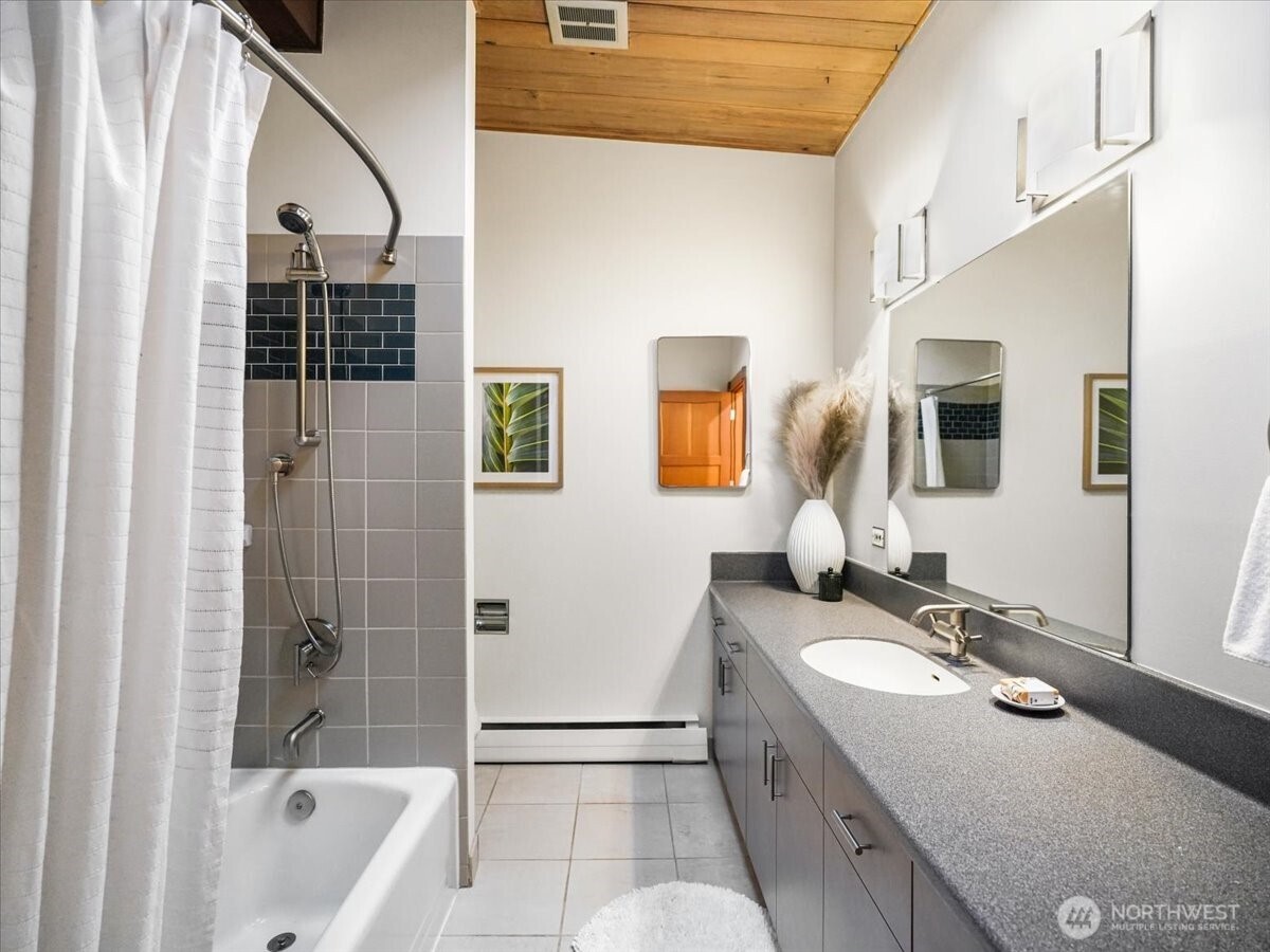 11501 4th Avenue NW, Seattle, WA 98177