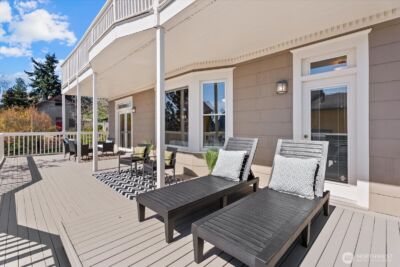 920 4th Avenue N, Seattle, WA 98109 - Photo 23