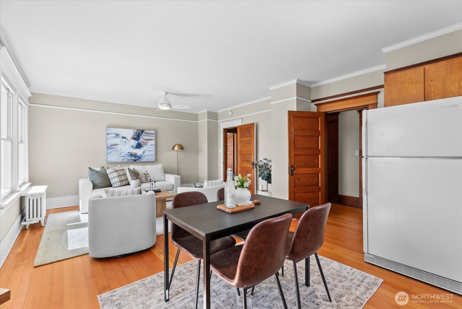 920 4th Avenue N, Seattle, WA 98109