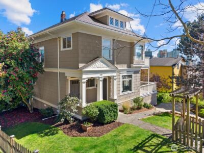 920 4th Avenue N, Seattle, WA 98109 - Photo 9