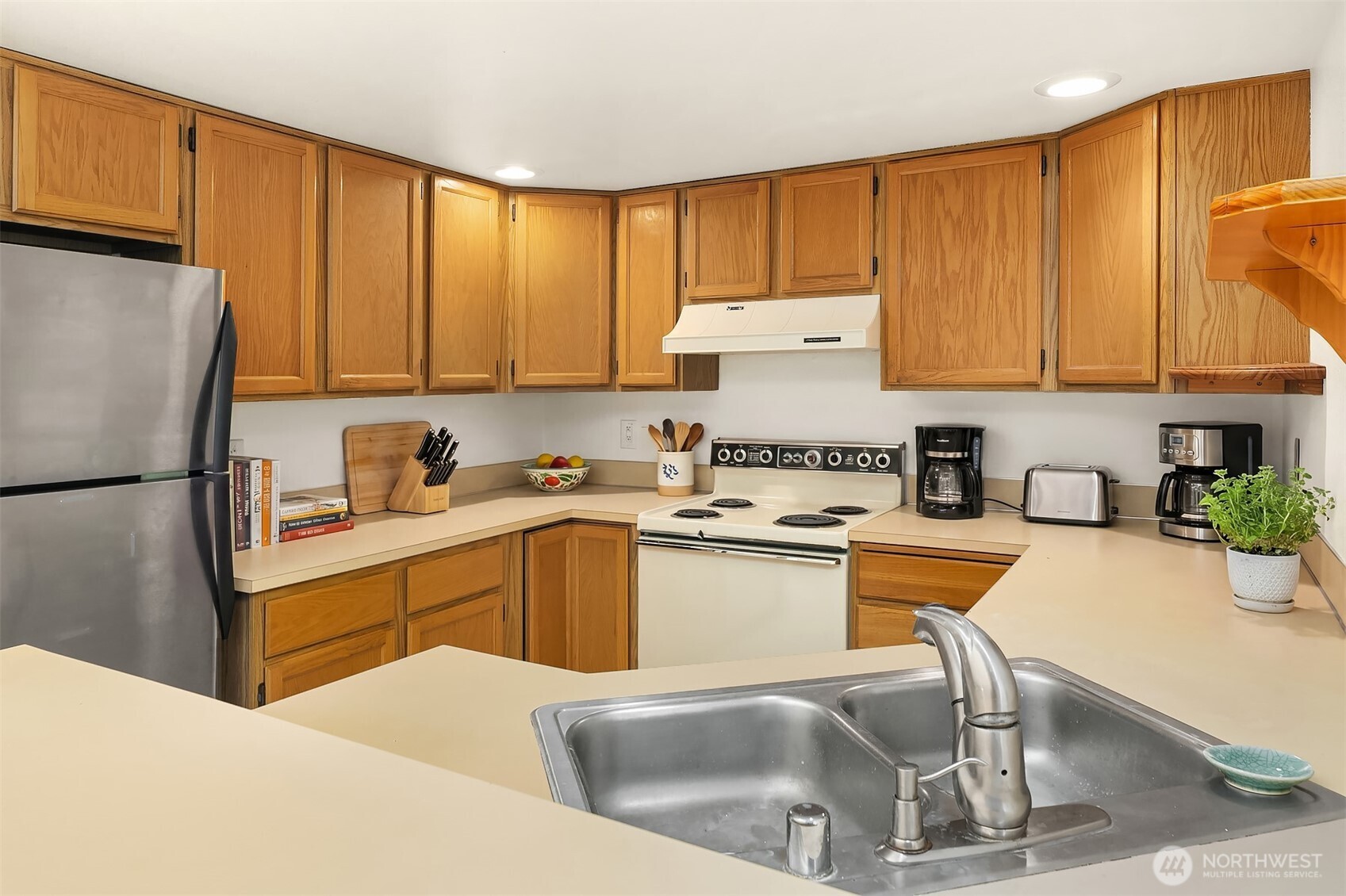 118 SW 116th Street #D32, Seattle, WA 98146