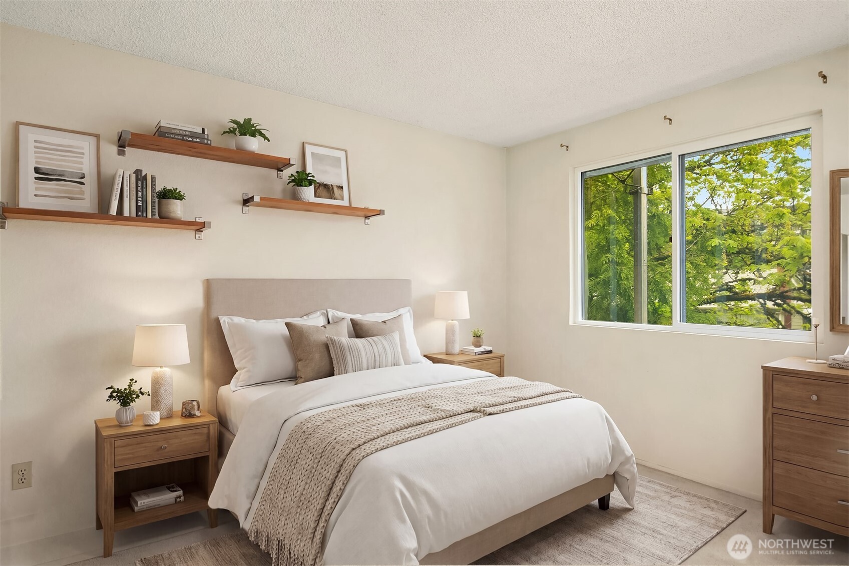 118 SW 116th Street #D32, Seattle, WA 98146