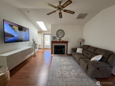 6021 57th Avenue SE, Lacey, WA 98513 - Photo 3