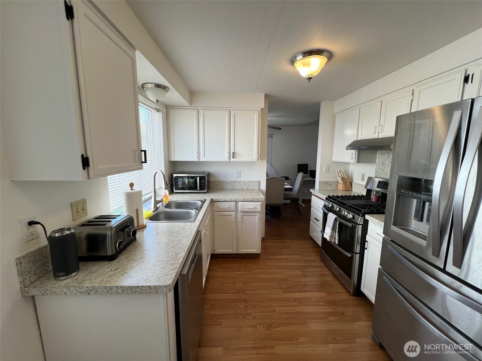 6021 57th Avenue SE, Lacey, WA 98513