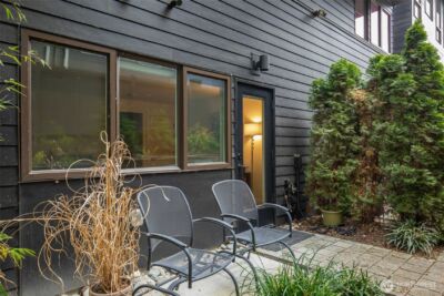 2373 Minor Avenue E, Seattle, WA 98102 - Photo 27