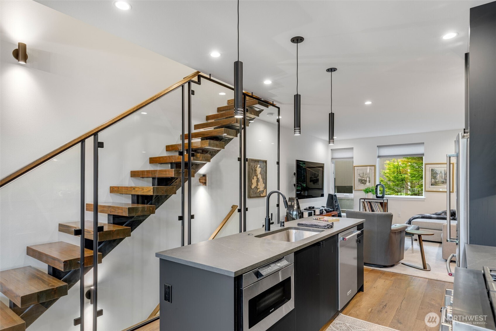 2373 Minor Avenue E, Seattle, WA 98102