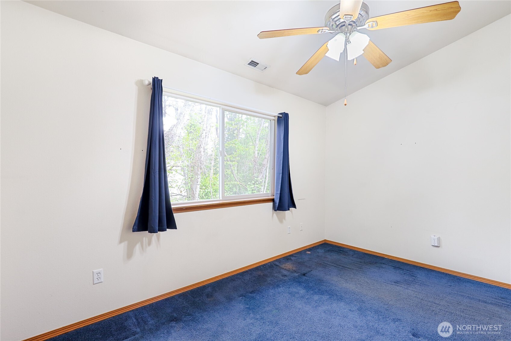 533 Forest Park Street , Port Orchard, WA 98366