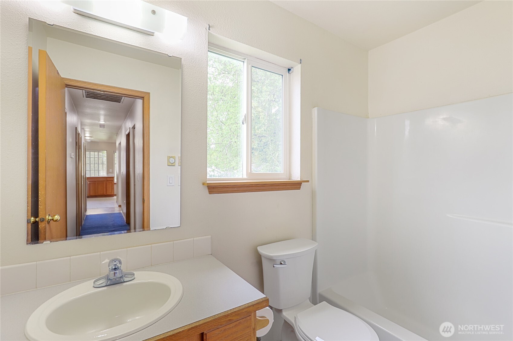 533 Forest Park Street , Port Orchard, WA 98366