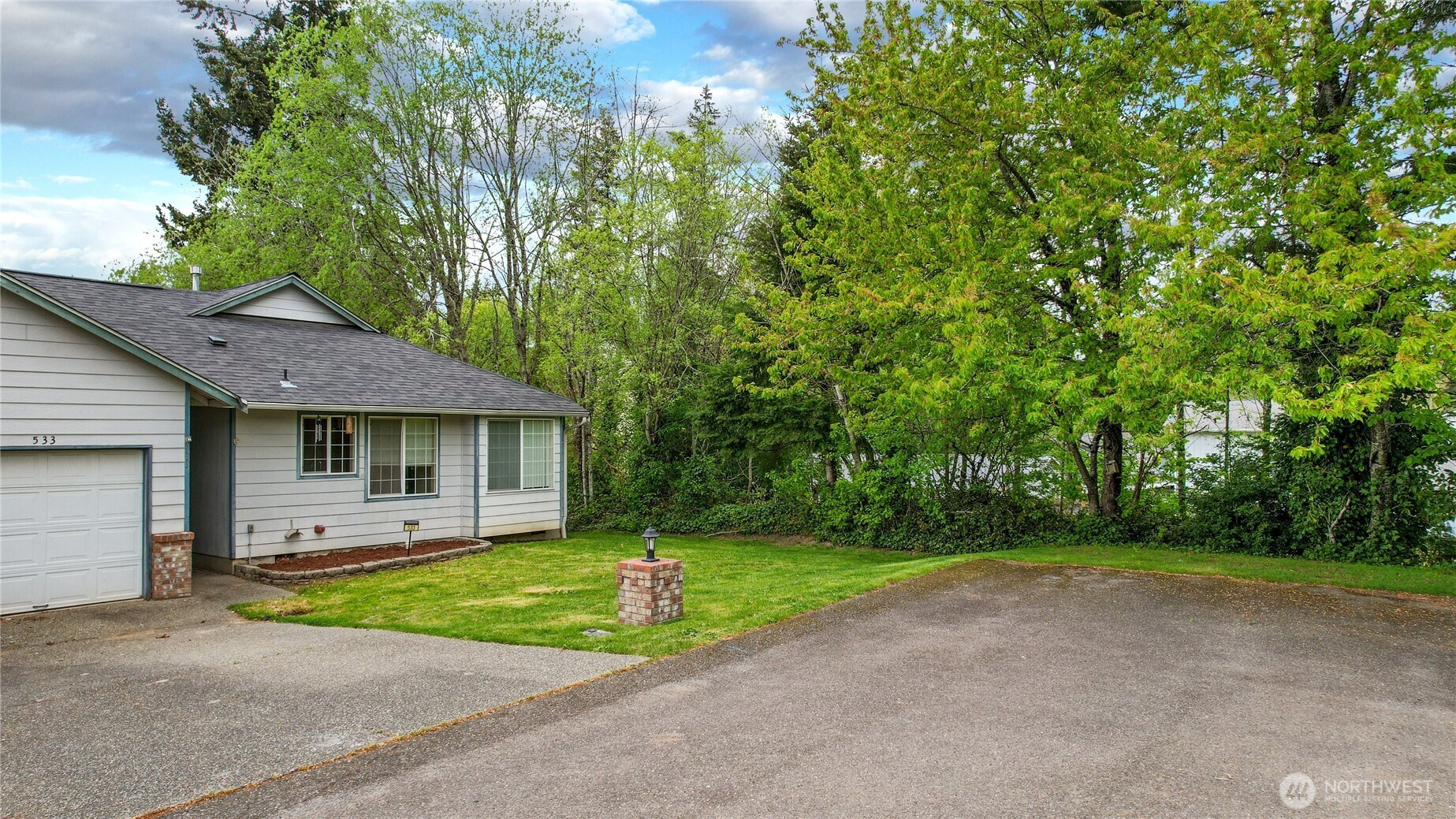 533 Forest Park Street , Port Orchard, WA 98366