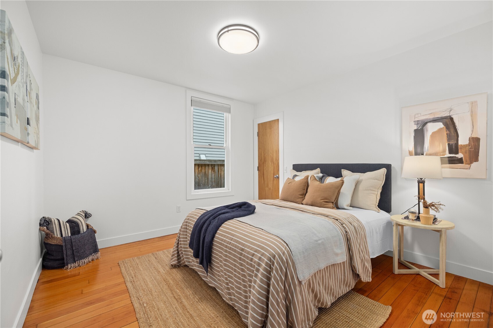 927 29th Avenue S, Seattle, WA 98144