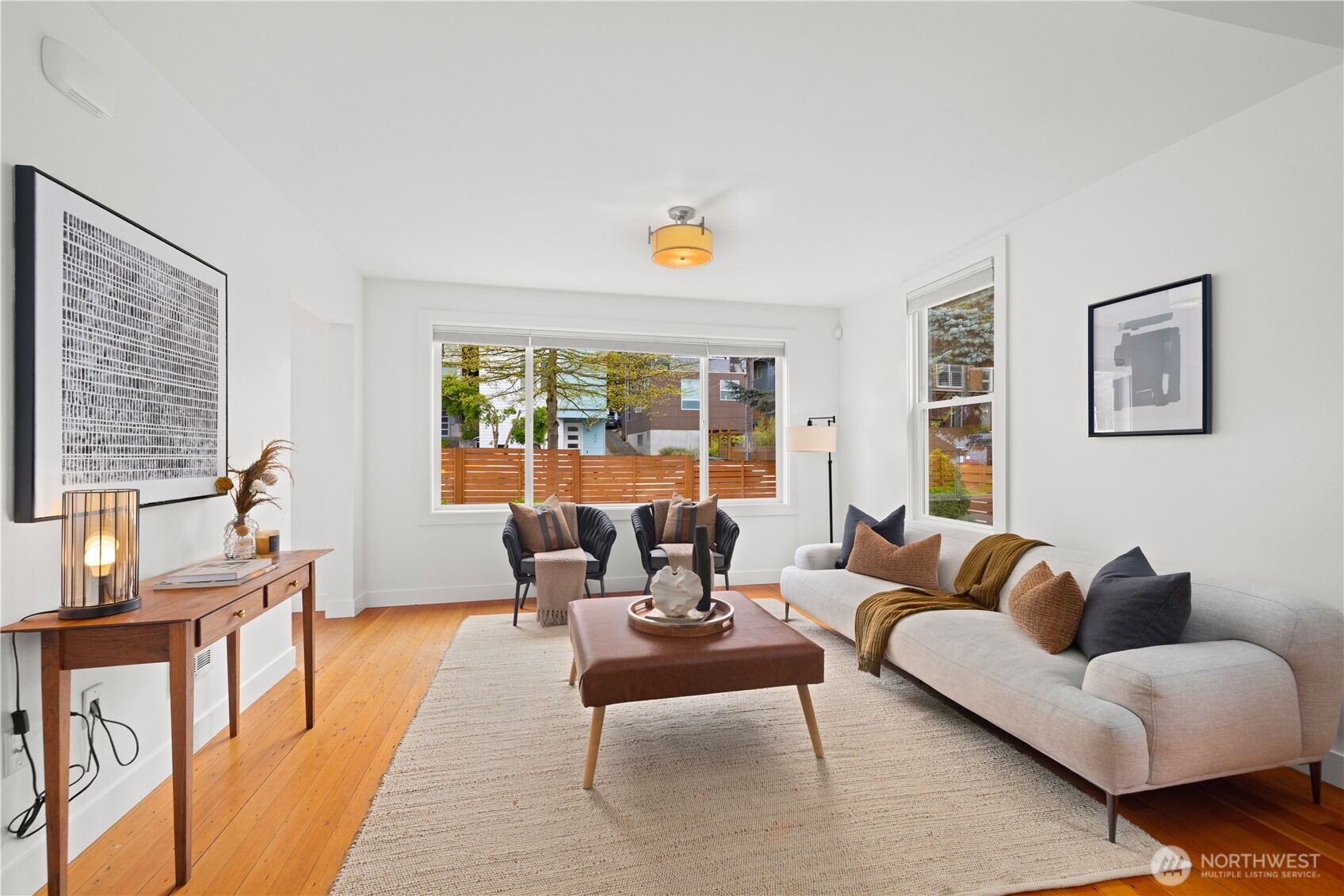927 29th Avenue S, Seattle, WA 98144