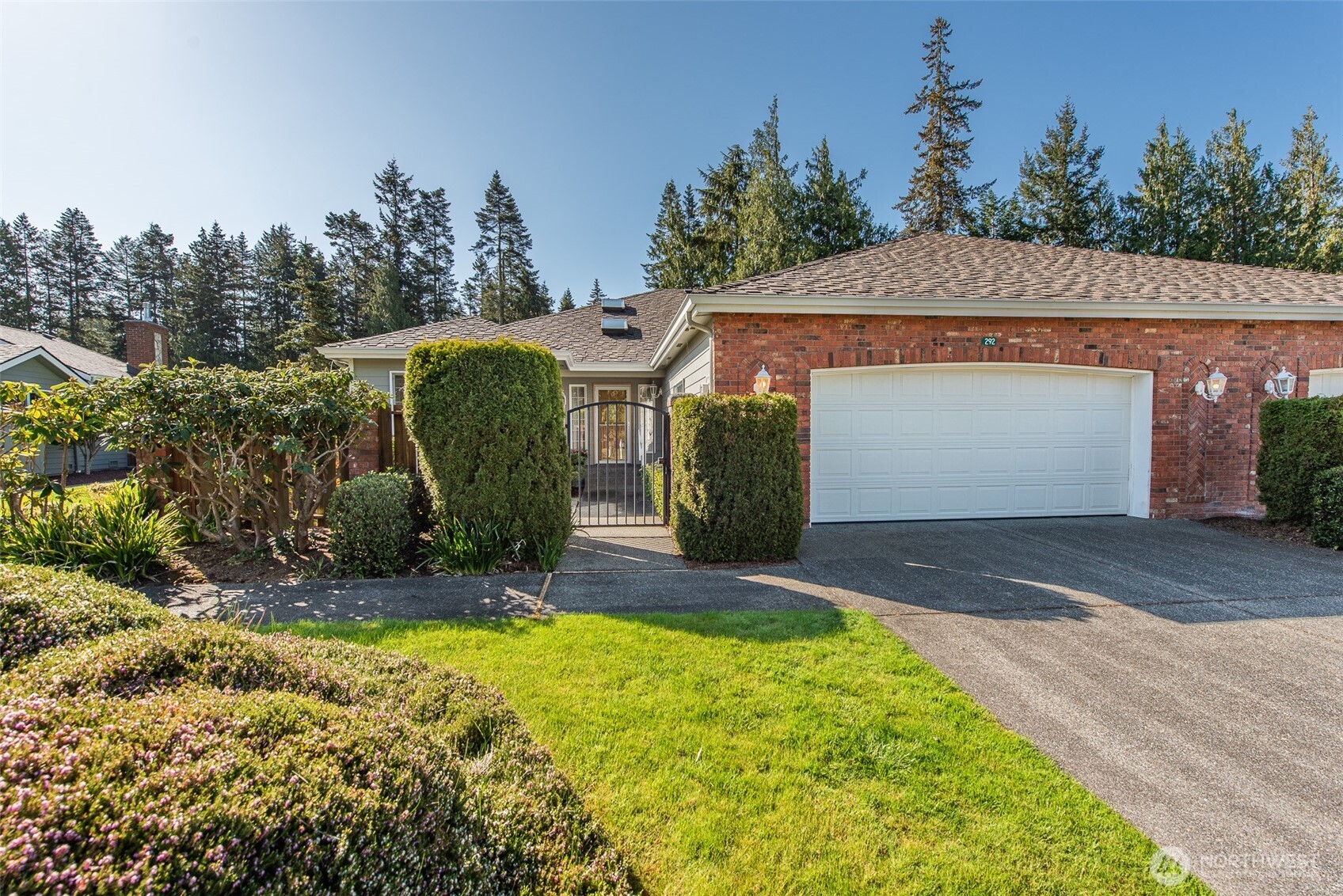 292 Foursome Drive , Sequim, WA 98382