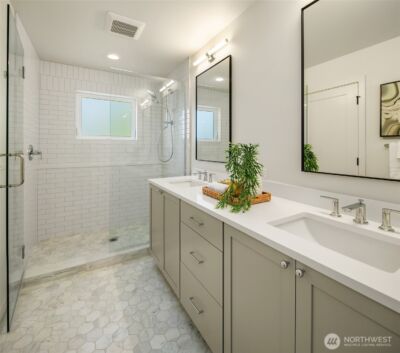 7064 Cleopatra Place NW, Seattle, WA 98117 - Photo 16