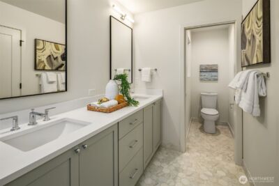7064 Cleopatra Place NW, Seattle, WA 98117 - Photo 17