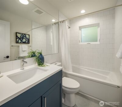 7064 Cleopatra Place NW, Seattle, WA 98117 - Photo 19