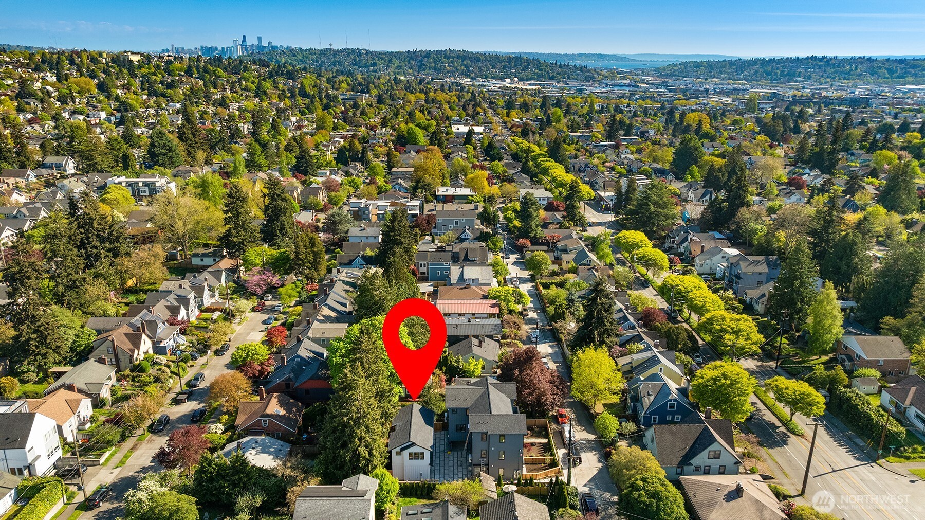7064 Cleopatra Place NW, Seattle, WA 98117