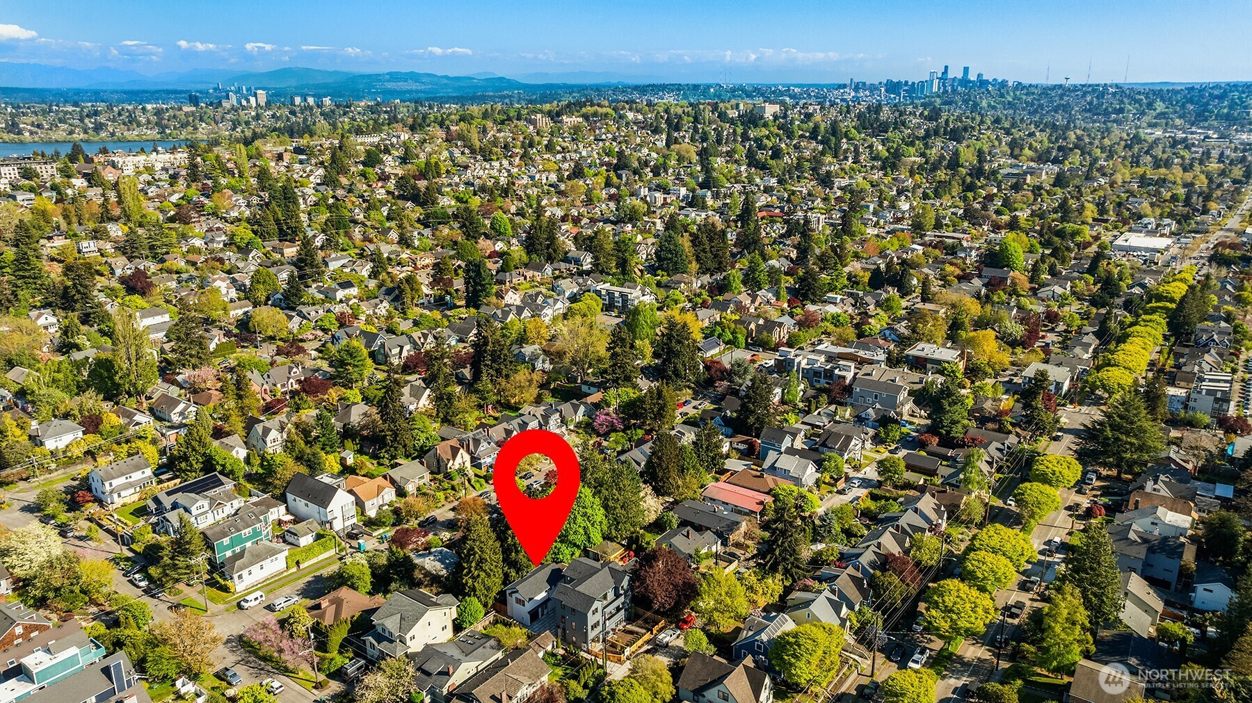 7064 Cleopatra Place NW, Seattle, WA 98117