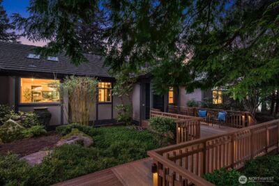 20113 SE 30th Street , Sammamish, WA 98075 - Photo 2