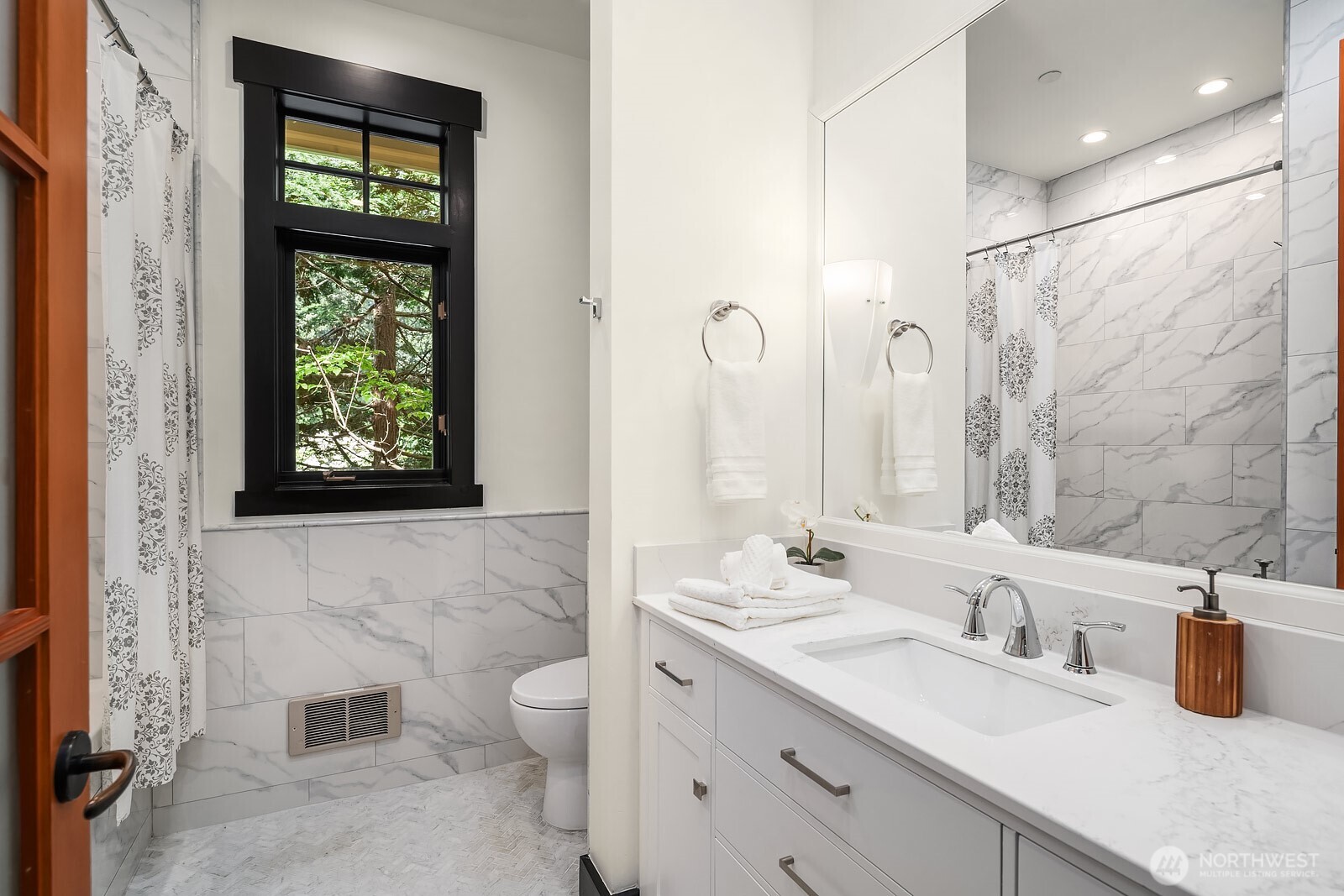 20113 SE 30th Street , Sammamish, WA 98075