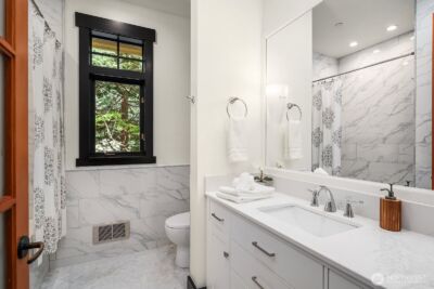 20113 SE 30th Street , Sammamish, WA 98075 - Photo 25