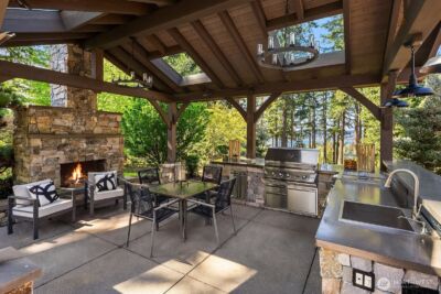 20113 SE 30th Street , Sammamish, WA 98075 - Photo 28