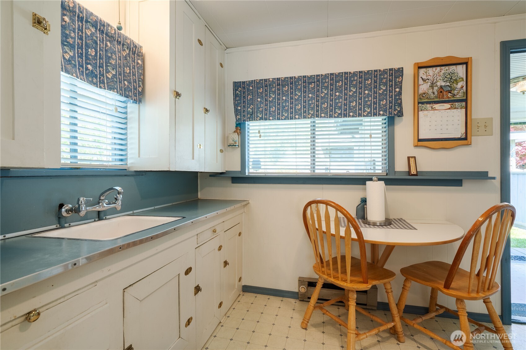8243 Beachway Drive , Blaine, WA 98230