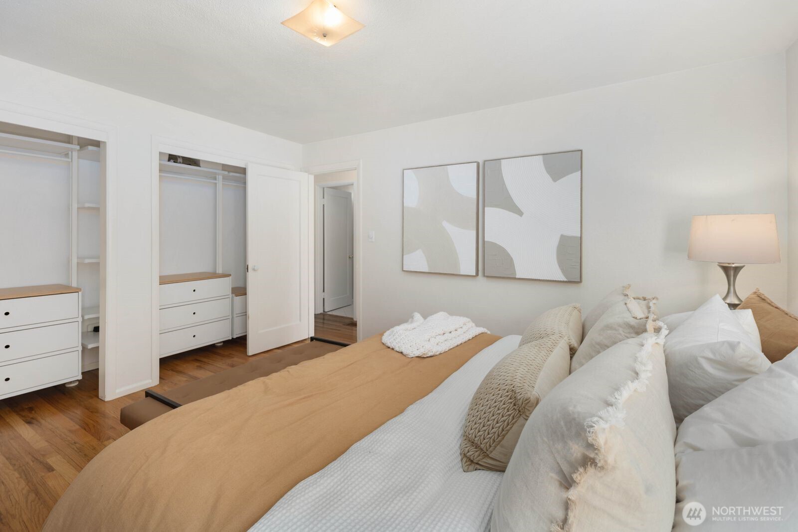 7508 30th Avenue SW, Seattle, WA 98126-3327